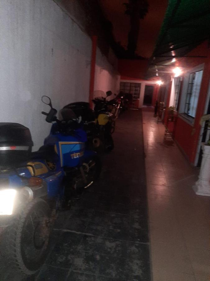 Plaza Hostel Sj 2 Salta Luaran gambar