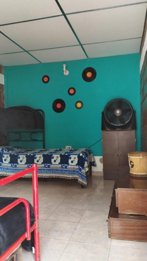 Plaza Hostel Sj 2 Salta Luaran gambar
